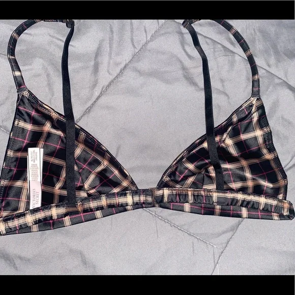 Victoria’s Secret Bralette - Picture 2 of 4